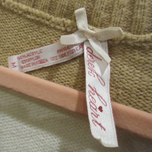 women's size M green sweater - Picture 6 of 6